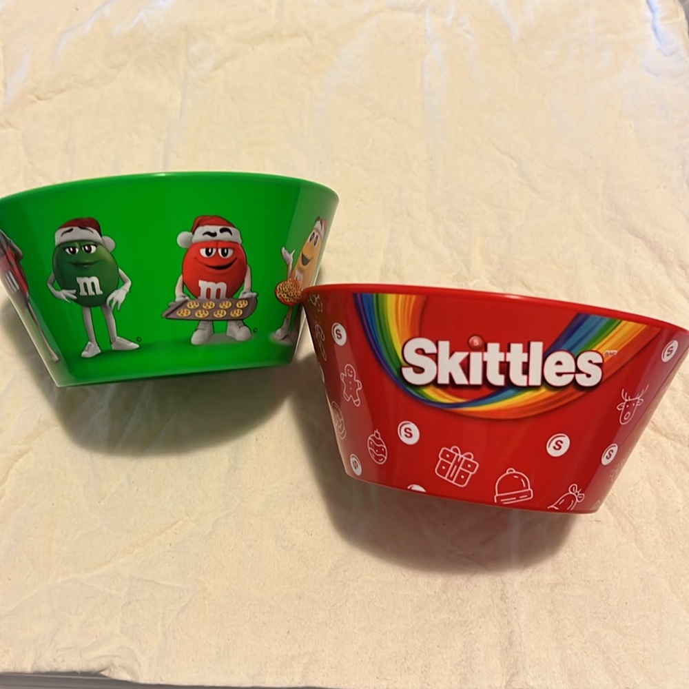 2 CHRISTMAS CANDY BOWLS